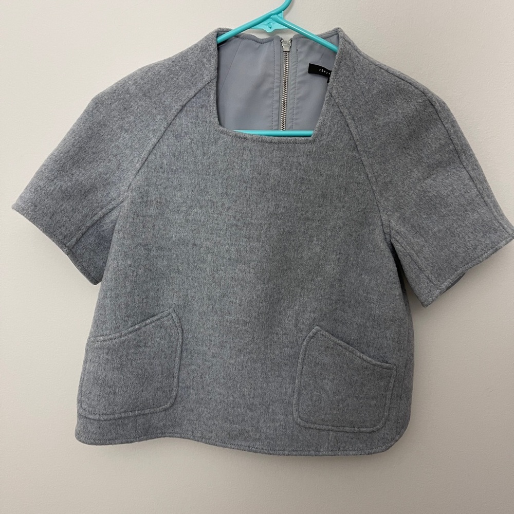 Theyskens' Theory Gray Short Sleeve Square Neck Wool Blend Top